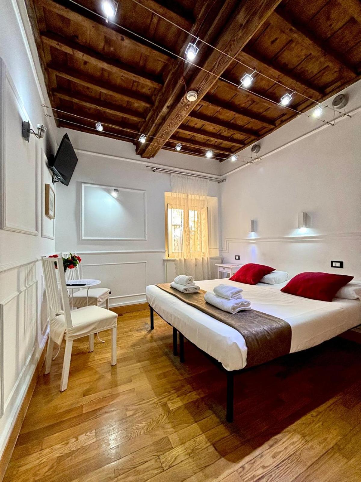 Domus Ester Rome Bagian luar foto